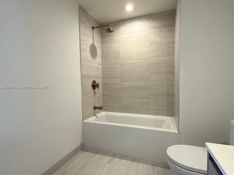 77 SE 5th St #1602 — Photo 18