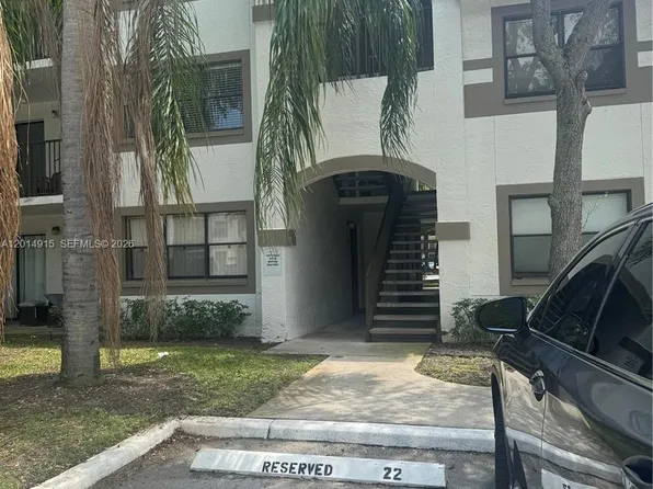 520 S Park Rd #1612, Hollywood, FL 33021