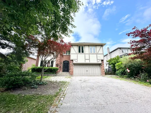 52 Prince Edward Blvd, Markham, ON L3T 7E9