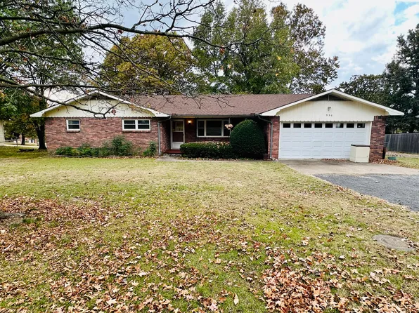 930 Warnall Circle, Seneca, MO 64865