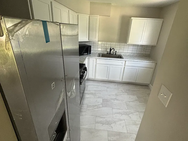 9163 Loganberry Ln — Photo 3