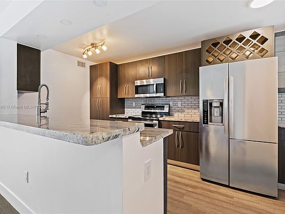 5th image of 4655 NW 97th Ct #22