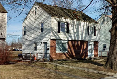 2968 Eastmoreland Dr #1 Photo 1
