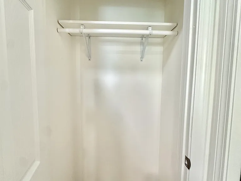 216 Minerva St #1 — Photo 9