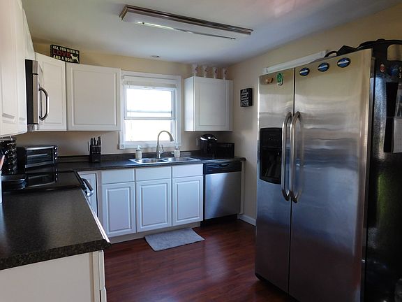 3rd image of 4709 Pensacola Blvd