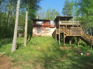 232 Sam McClure Rd, Franklin, NC 28734