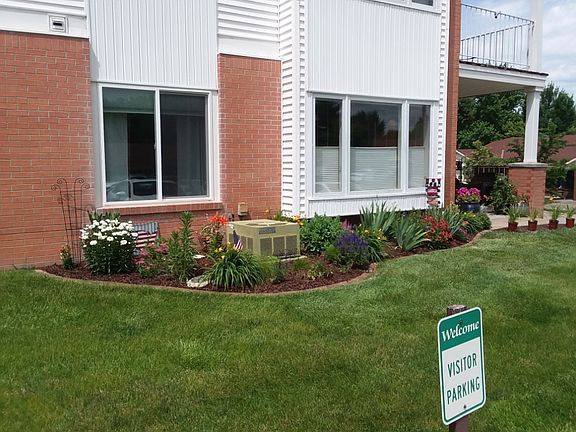 2nd image of 3001 S 51st Street Ct Unit 264