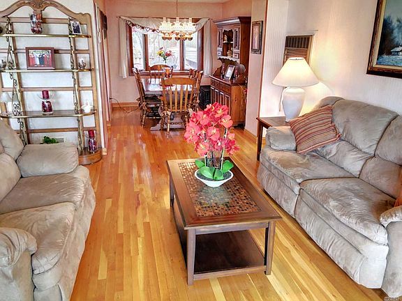 3rd image of 239 Clearmeadow Dr