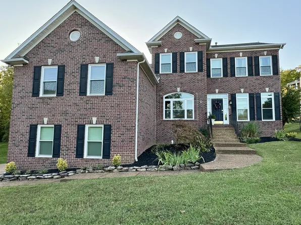 300 Summerwood Ln, Nashville, TN 37221