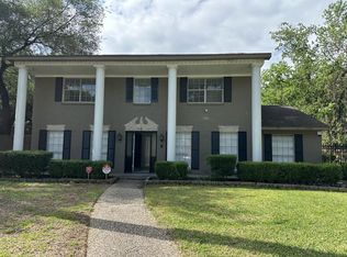 10811 Creektree Dr, Houston, TX 77070