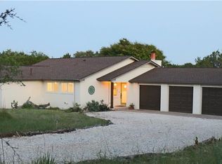 200 Homestead Ln #A, Dripping Springs, TX 78620