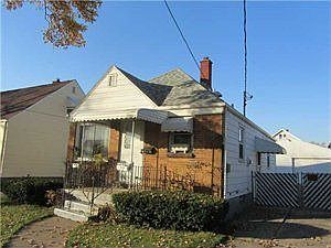 1st image of 79 Hinman Ave