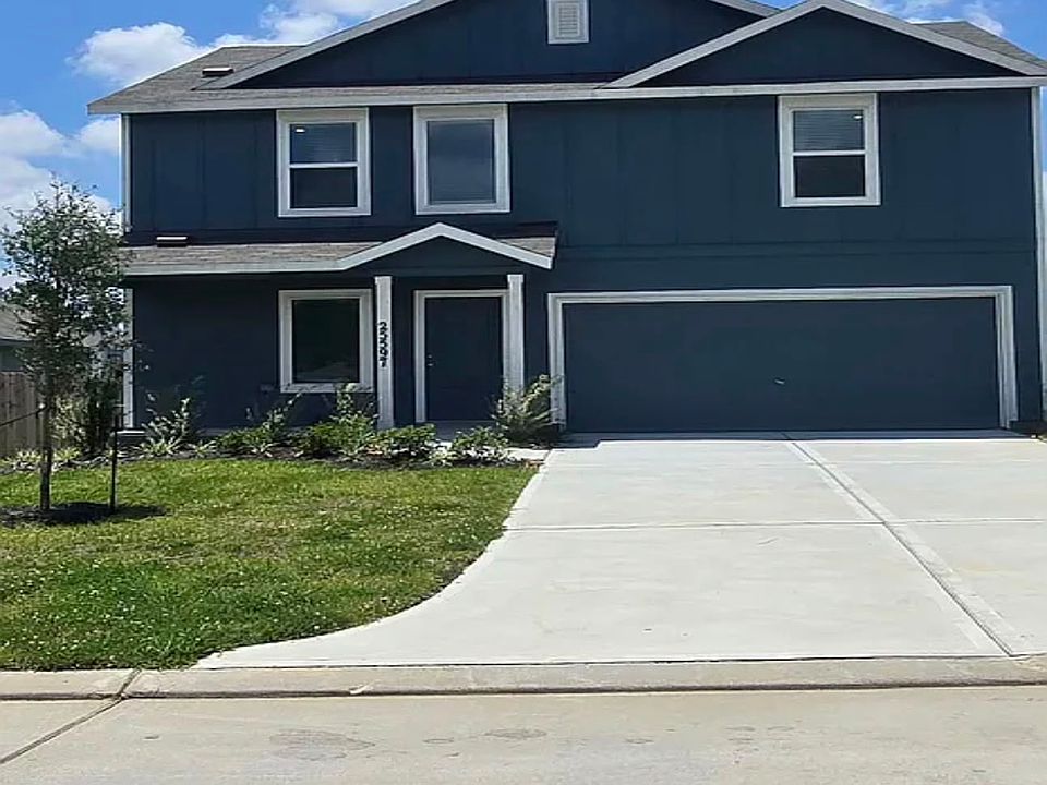 1st image of 25597 Rose Creek Dr