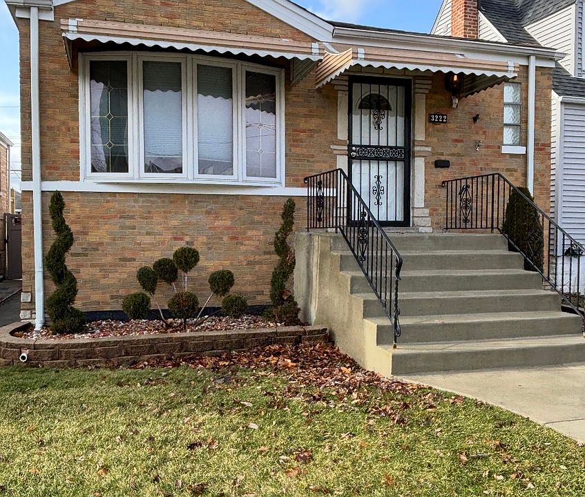 1st image of 3222 N Ozark Ave