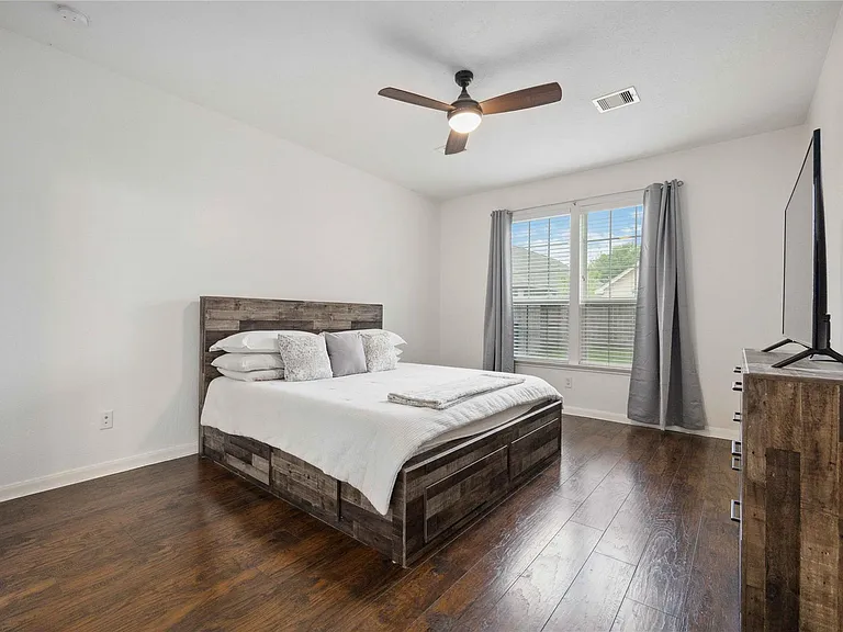 4322 Richland Chambers Ln — Photo 12