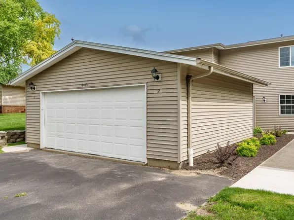 4412 Pepper Dr #2, Rockford, IL 61114