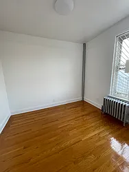 Rented by Jeffrey S Dweck, LREB