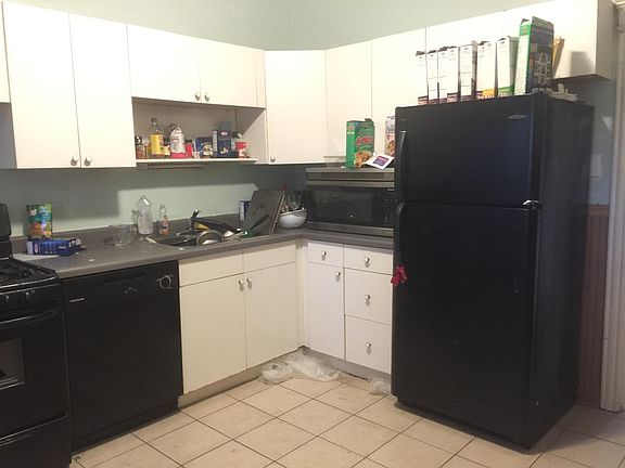2nd image of 6327 N Glenwood Ave
