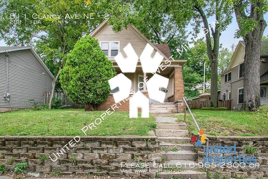 1st image of 811 Clancy Ave NE #2