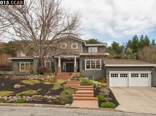 12 Descanso Dr, Orinda, CA 94563