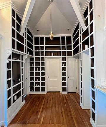 Library Nook with Buttresses