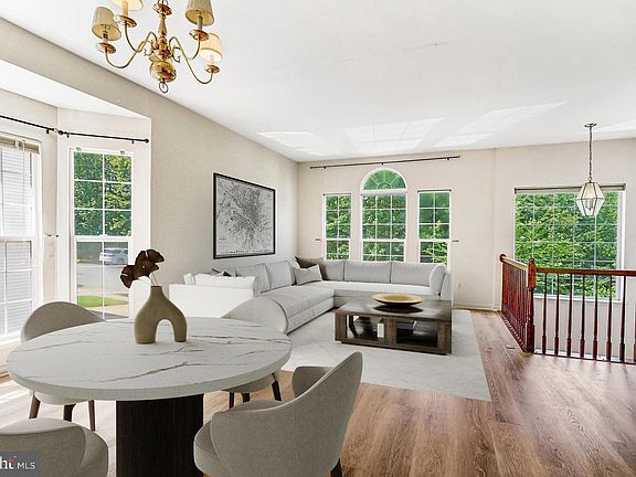3rd image of 8408 Jovin Cir