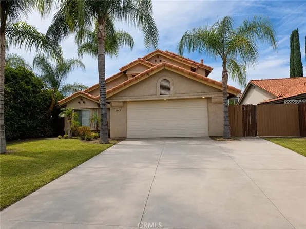 3045 Sherry Dr, Hemet, CA 92545