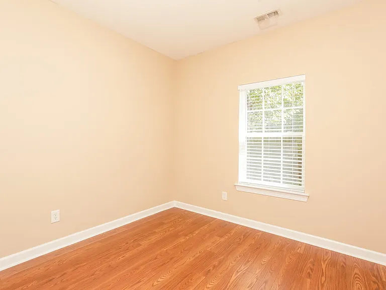 2885 Island Point Dr NW — Photo 10