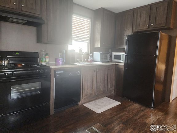 3rd image of 900 Mountain View Ave #213
