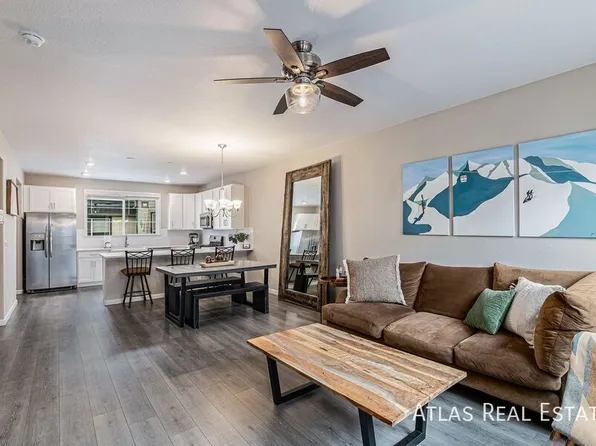 1536 Castle Creek Cir, Castle Rock, CO 80104