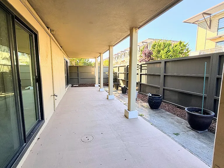 7101 Admiralty Ln — Photo 22