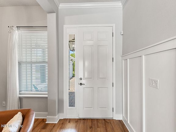 5th image of 211 QUAIL VISTA Drive