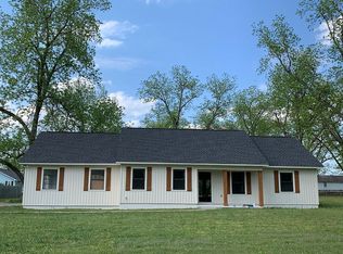 112 Shady Grove Ln, Kathleen, GA 31047
