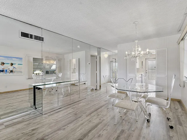 101 NE 19th Ave #228 — Photo 12