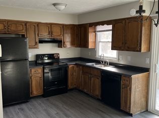 123 Bay West Ct, Aberdeen, NC 28315