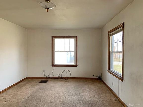 4th image of 1618 W Main St