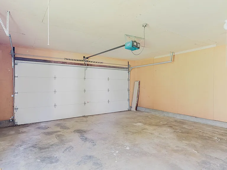 8400 Chimineas Ave — Photo 27