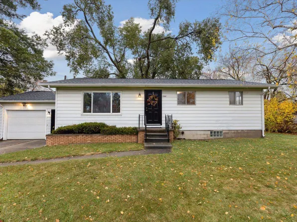 1307 McGraw St, Bay City, MI 48708