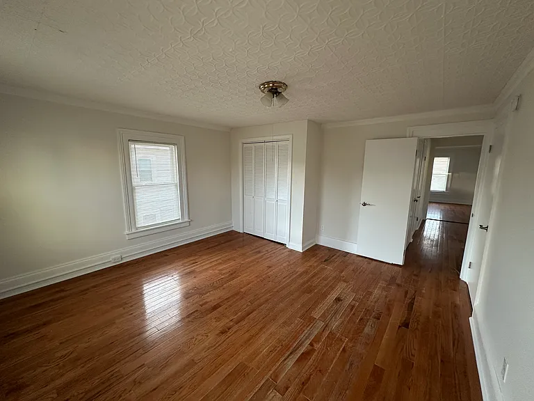 164 Hanover St #2 — Photo 14