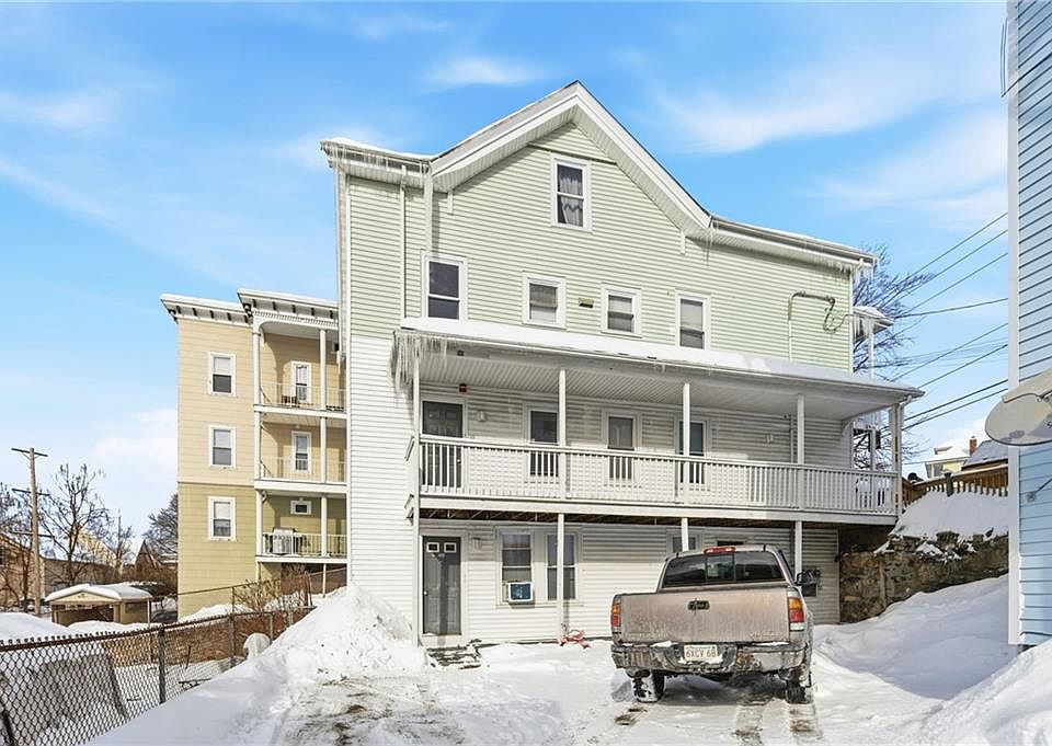 1st image of 263 Elm St