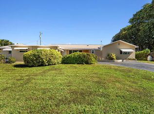 1812 High Ridge Rd, Lake Worth, FL 33461