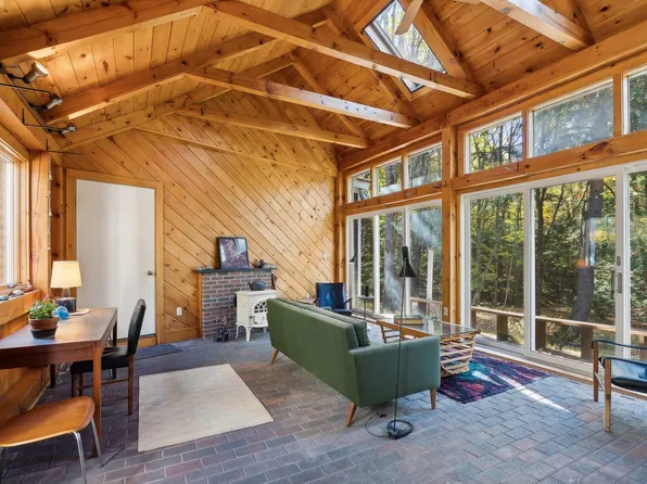 71 Desert Road, Freeport, ME 04032