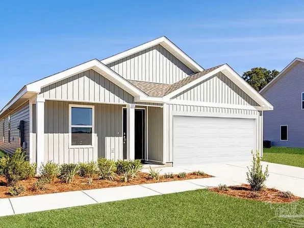 903 Firefox Rd, Cantonment, FL
