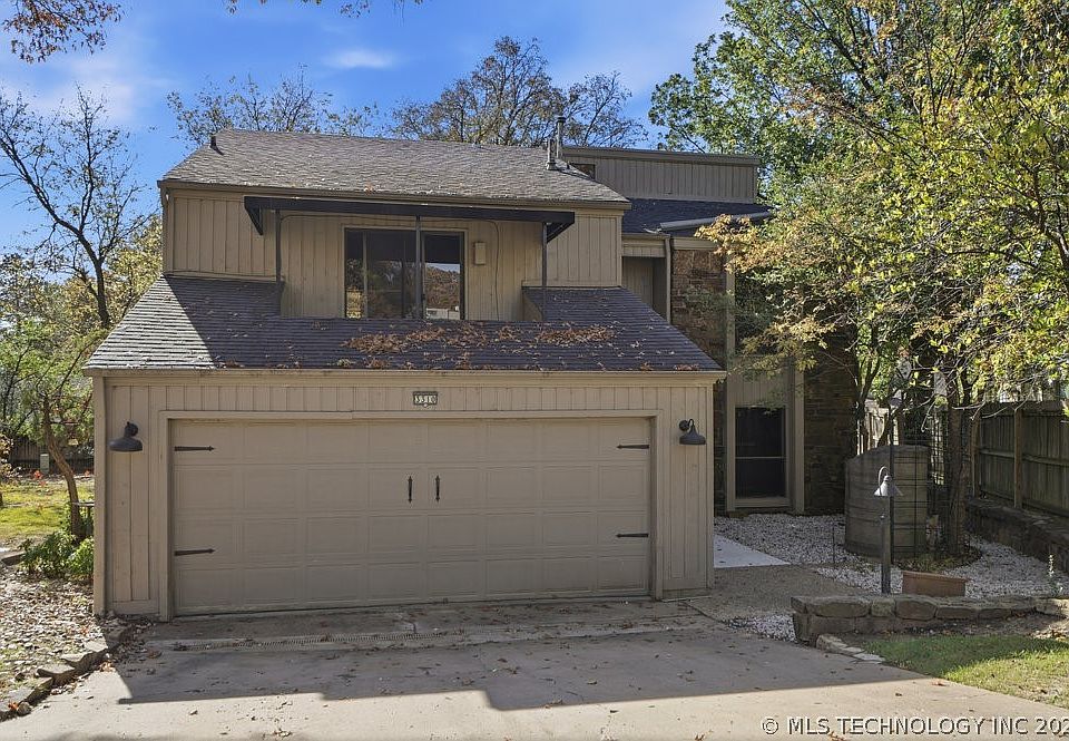 1st image of 3310 E 68th Pl #4