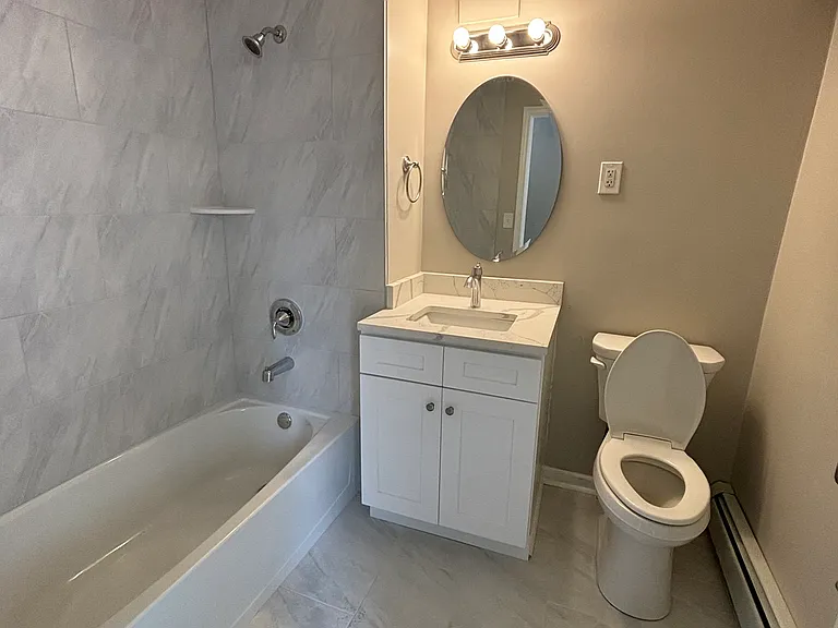 608 Chester Pike #E — Photo 2