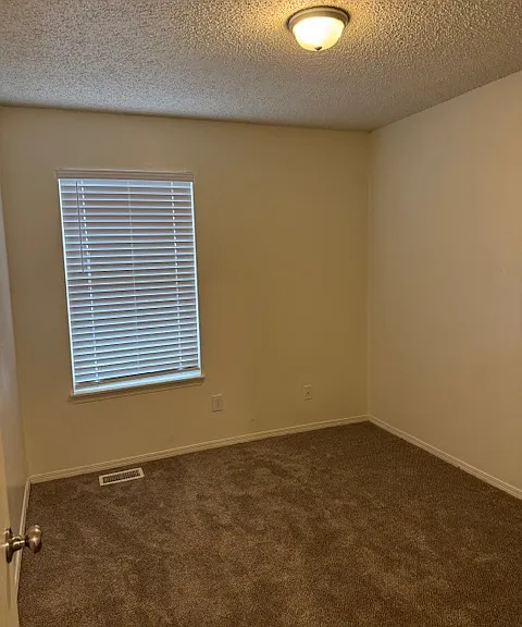 Northridge Heights Townhomes — Photo 30
