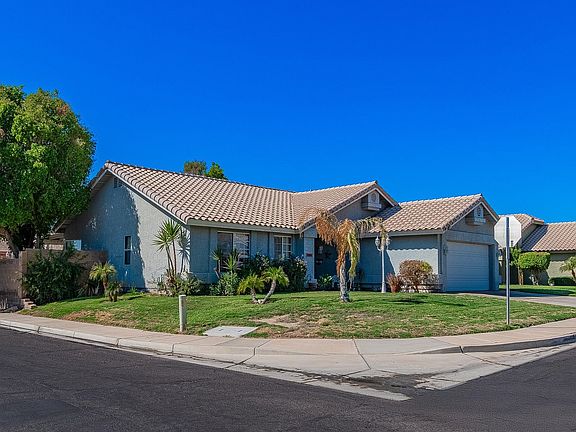 2nd image of 3559 W 12th Ln