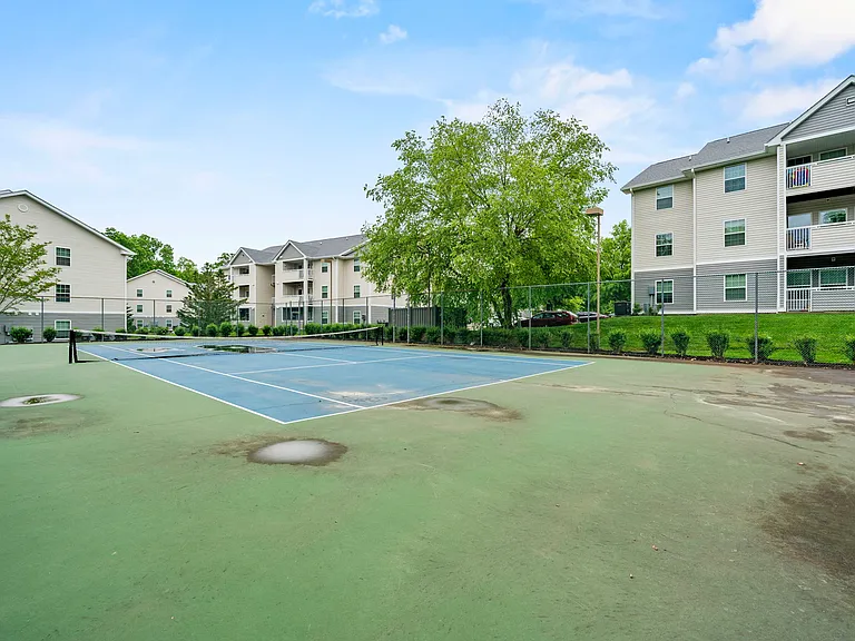 Salem Run Apartment Homes — Photo 23