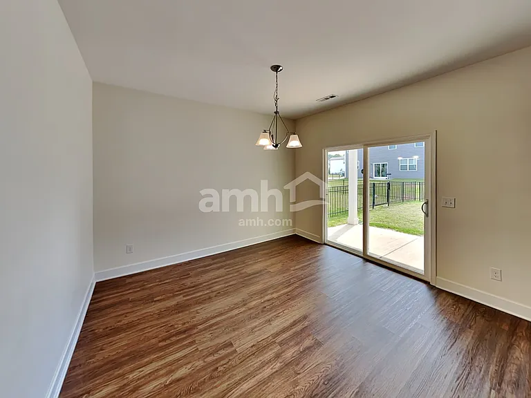 5236 Lake Maxwell Dr — Photo 16