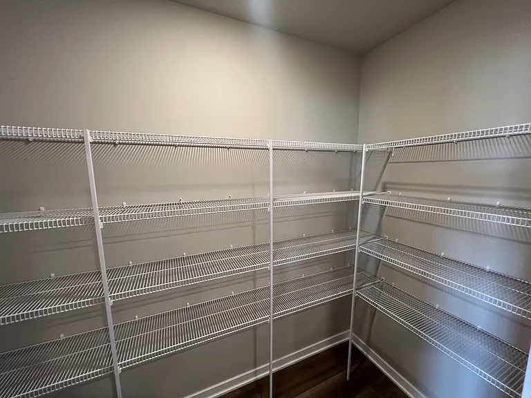 1283 Williamsburg Ln #1 — Photo 9